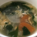 いりこ出汁が効いてる 中華スープ